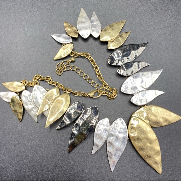 Mixed Metals Textured Teardrop Shaped Statement Necklace - Picture 3 of 8